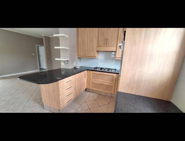 3 BEDROOM APARTMENT FOR SALE IN NIEUW MUCKLENEUK